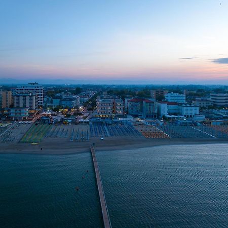 Miomar Beach Hotel Cesenatico Exterior foto