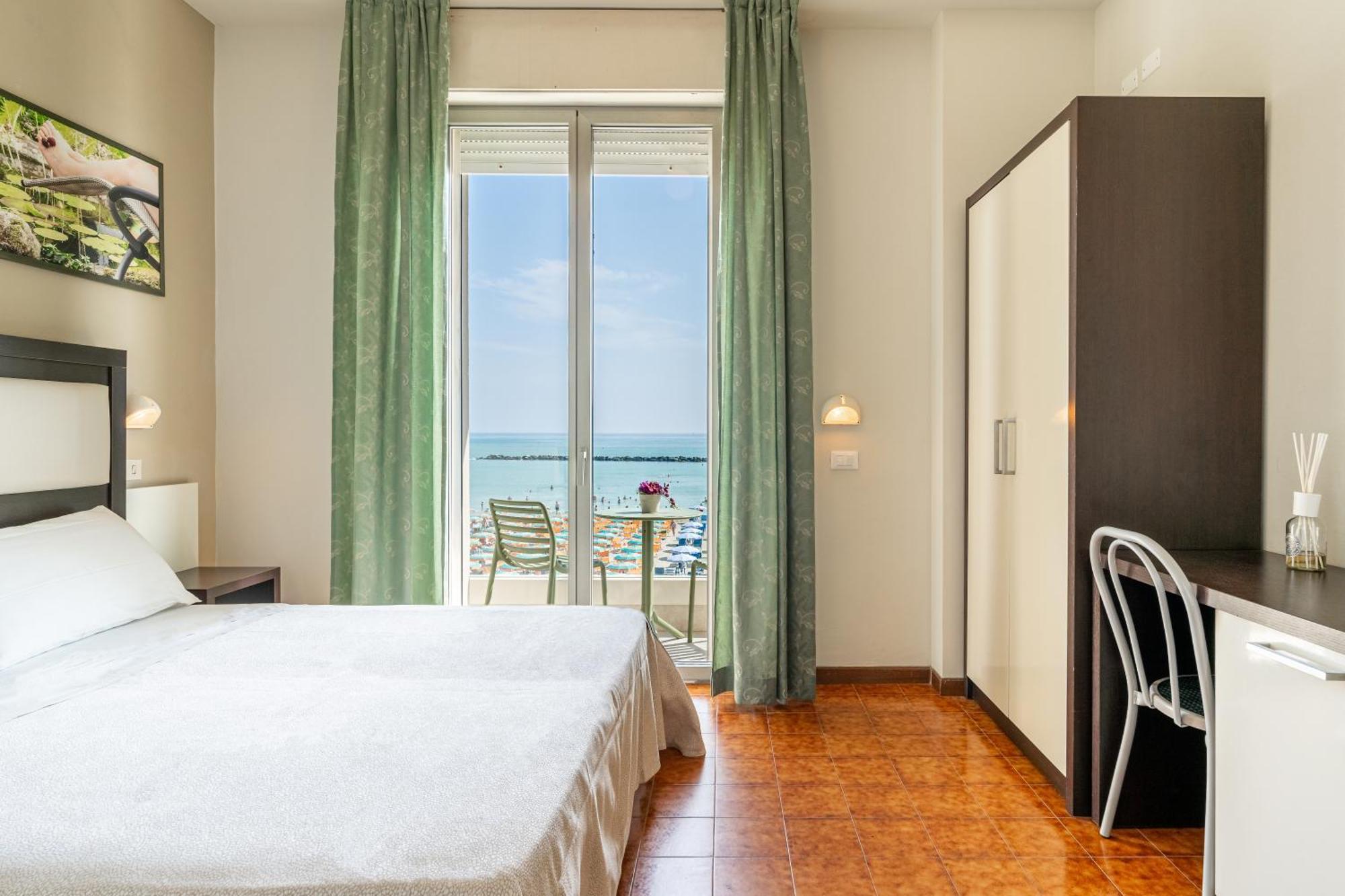 Miomar Beach Hotel Cesenatico Exterior foto